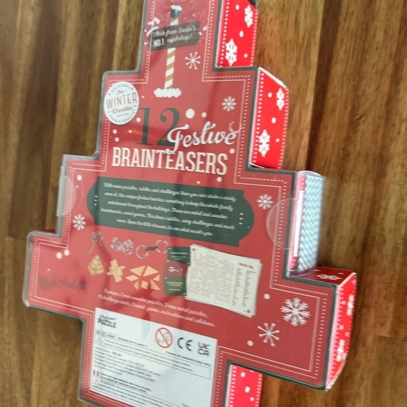 12 Days of Christmas 12 Festive Brain teasers Puzzle Game. NEW. SEALED - Picture 12 of 15